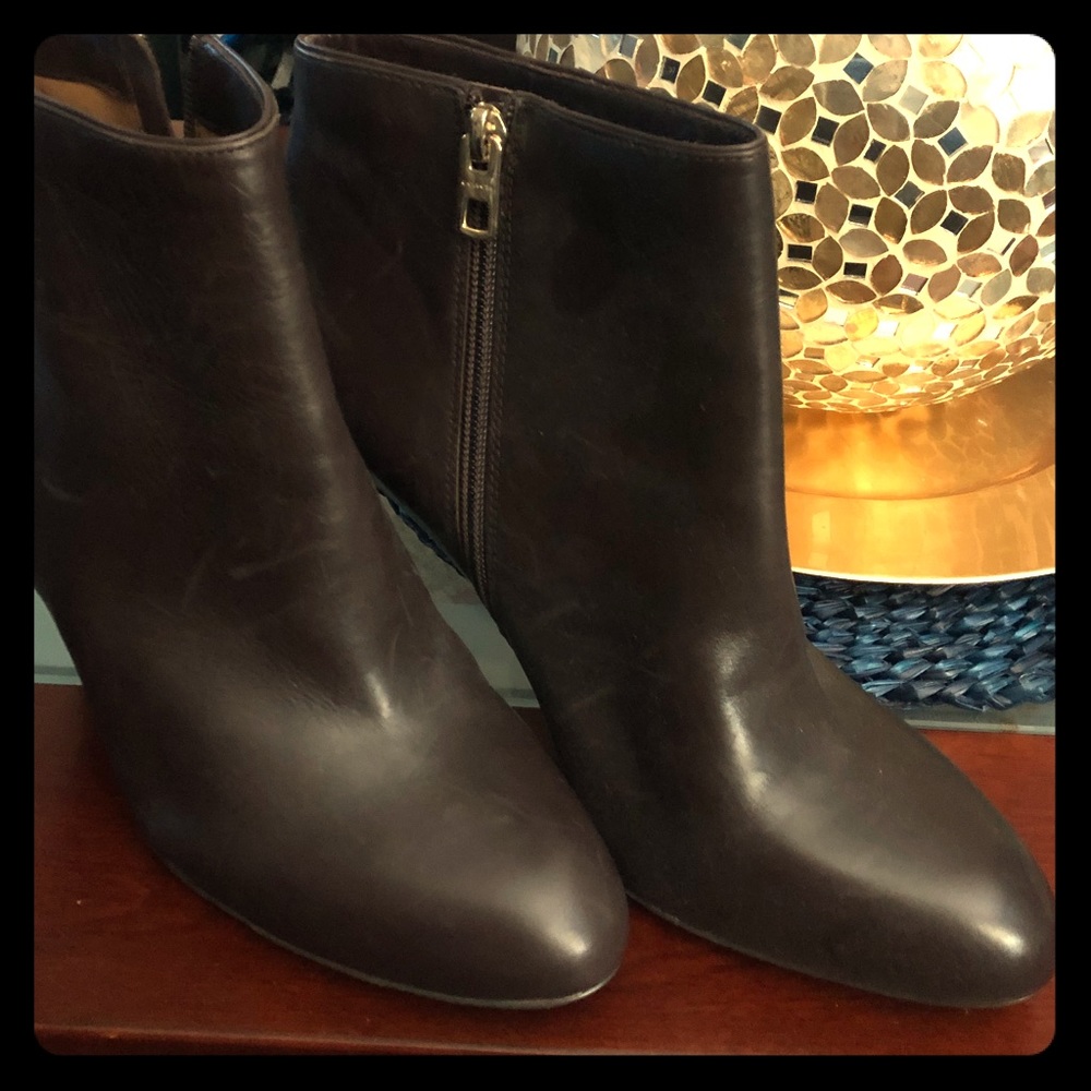 Brown boots